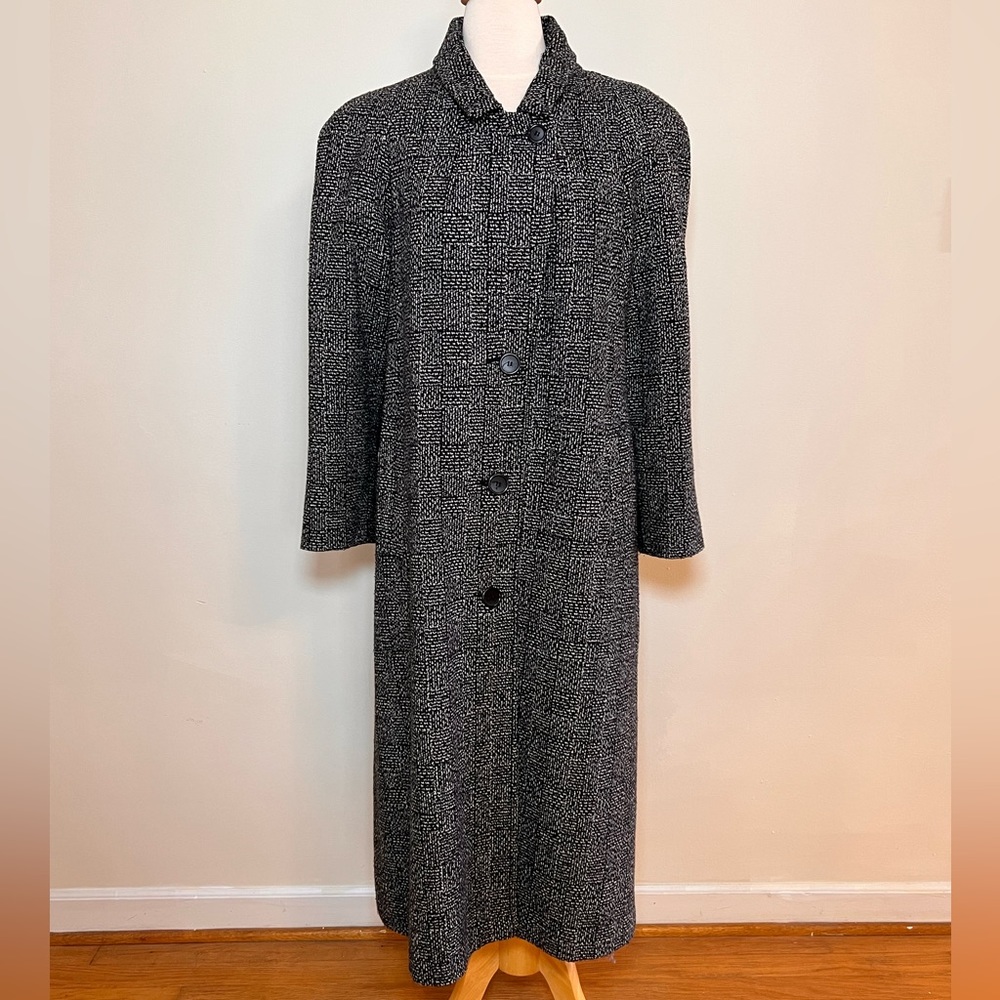 Variety Fashions (RN 70887) Vtg Black & White Trench Coat, Size 13/14